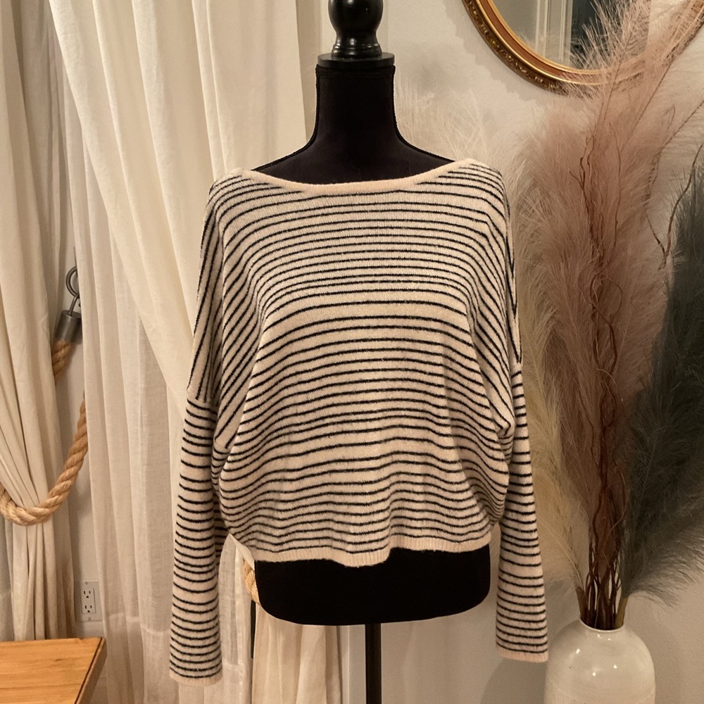 Billabong Cream and Black Striped Sweater
